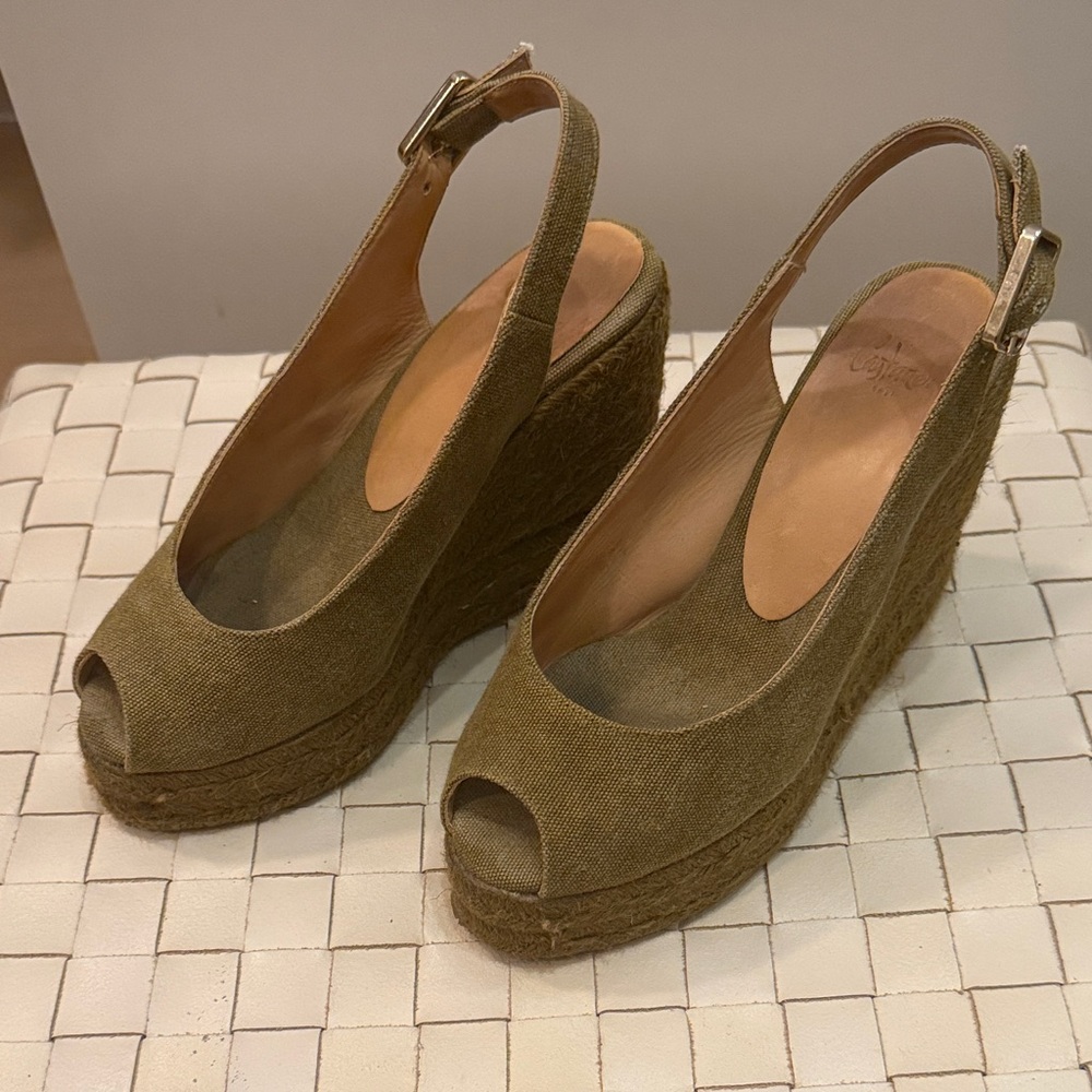 Castaner Khaki Peep Toe Wedges